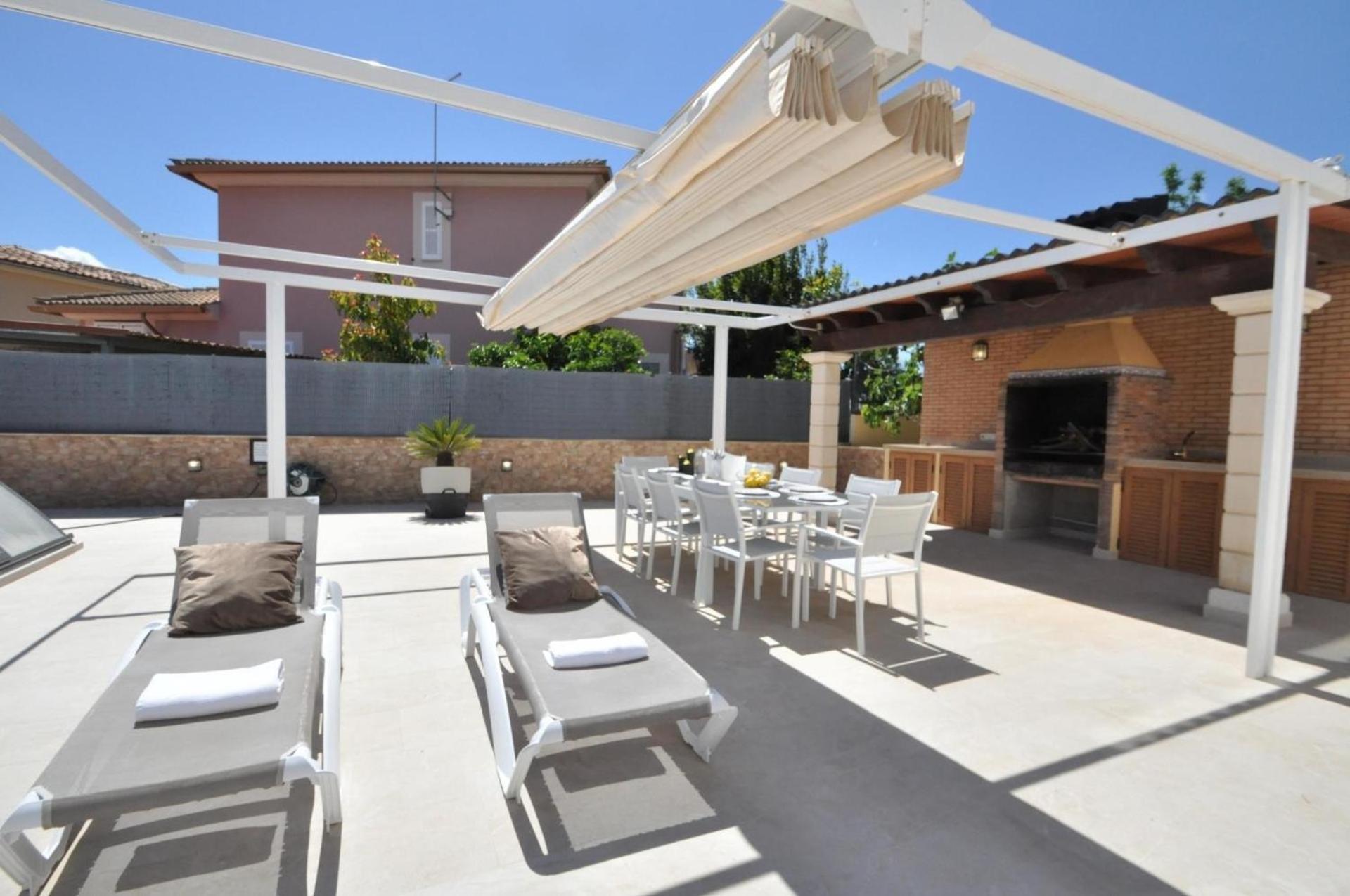 Ferienhaus Mit Privatpool Fuer 8 Personen Ca 250 Qm In Marratxi, Mallorca Und Umgebung